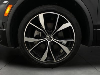 2022 Volkswagen Tiguan 2.0T SEL R-Line 4MOTION
