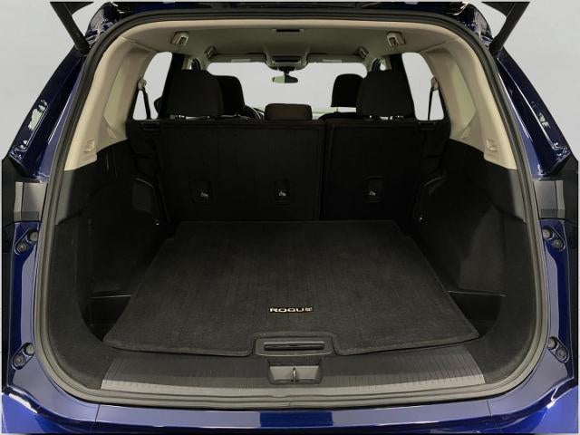 2025 Nissan Rogue AWD SV