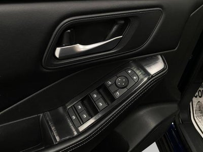 2025 Nissan Rogue AWD SV