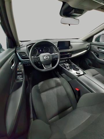 2025 Nissan Rogue AWD SV