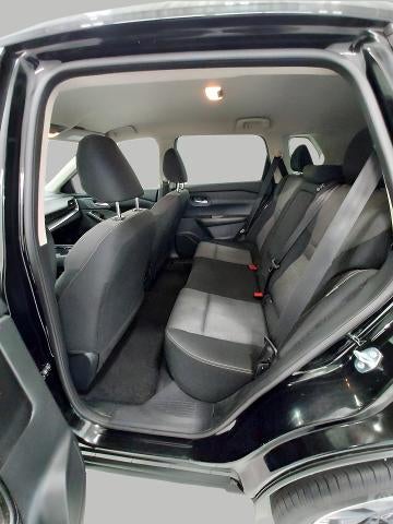 2025 Nissan Rogue AWD SV