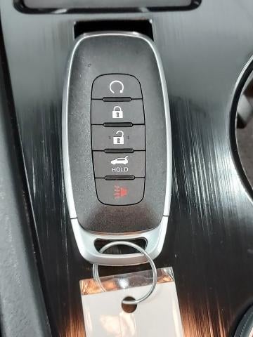 2025 Nissan Rogue AWD SV