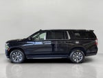 2023 Chevrolet Suburban 4WD 4dr LT