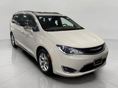 2019 Chrysler Pacifica Limited FWD