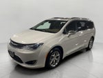 2019 Chrysler Pacifica Limited FWD