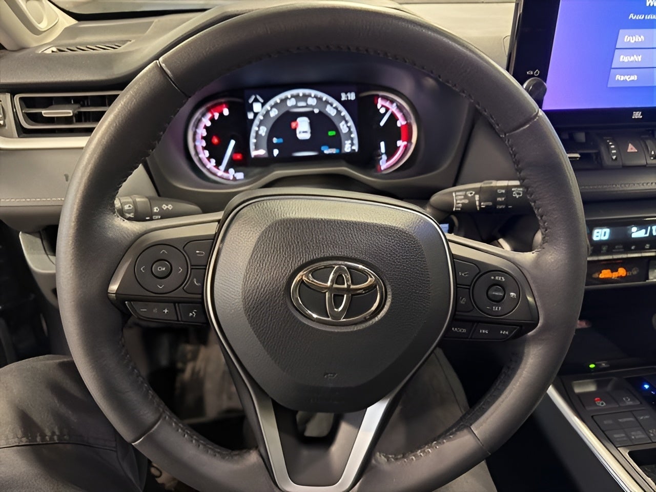 2023 Toyota RAV4 XLE Premium AWD