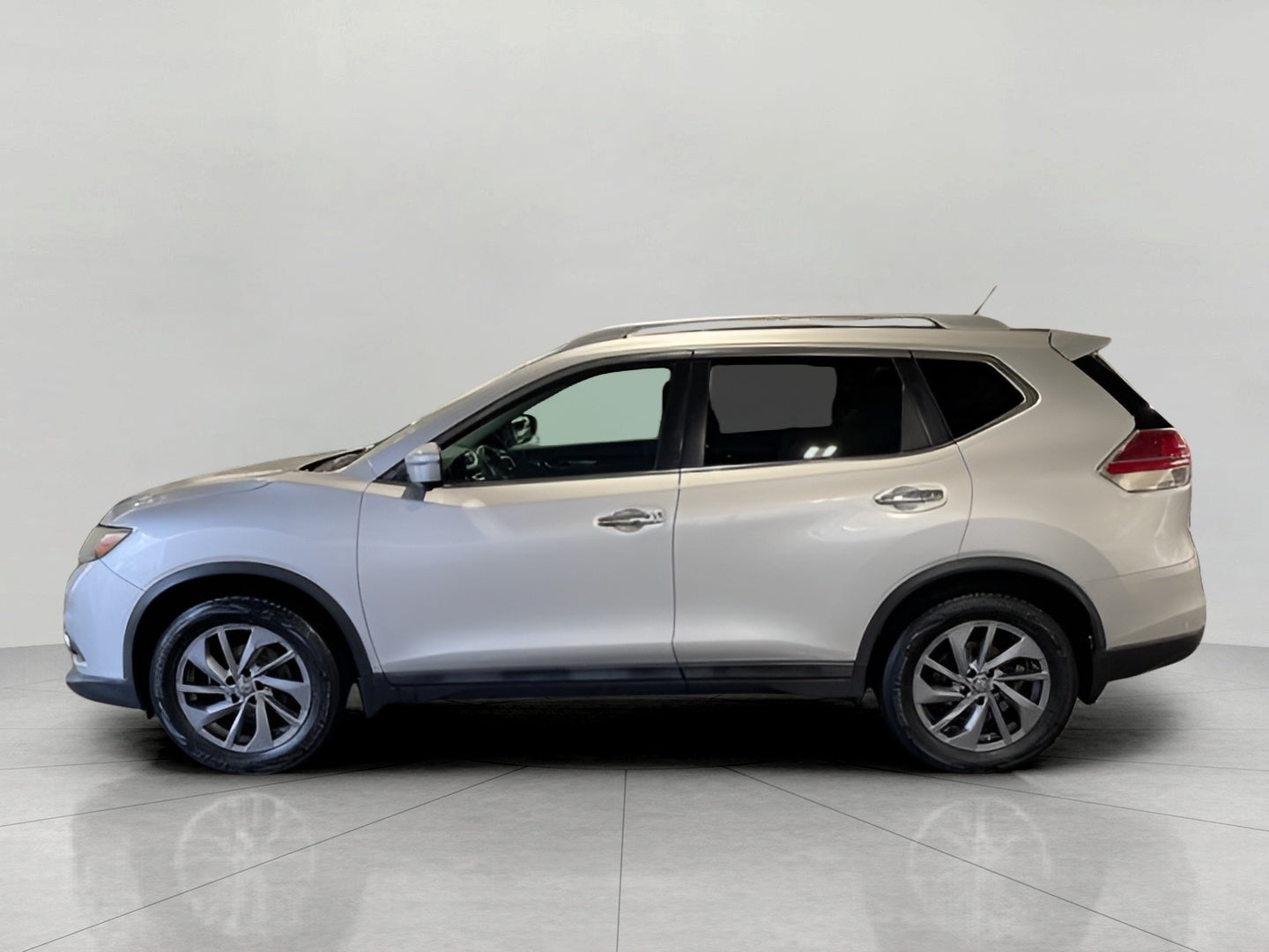 2016 Nissan Rogue FWD 4dr SL