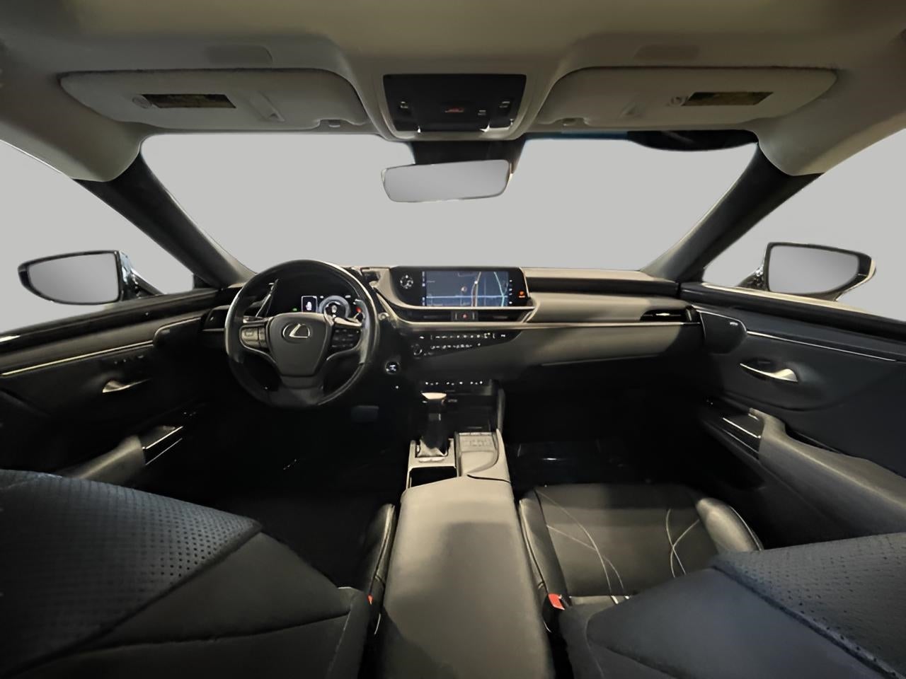 2019 Lexus ES ES 300h Luxury FWD