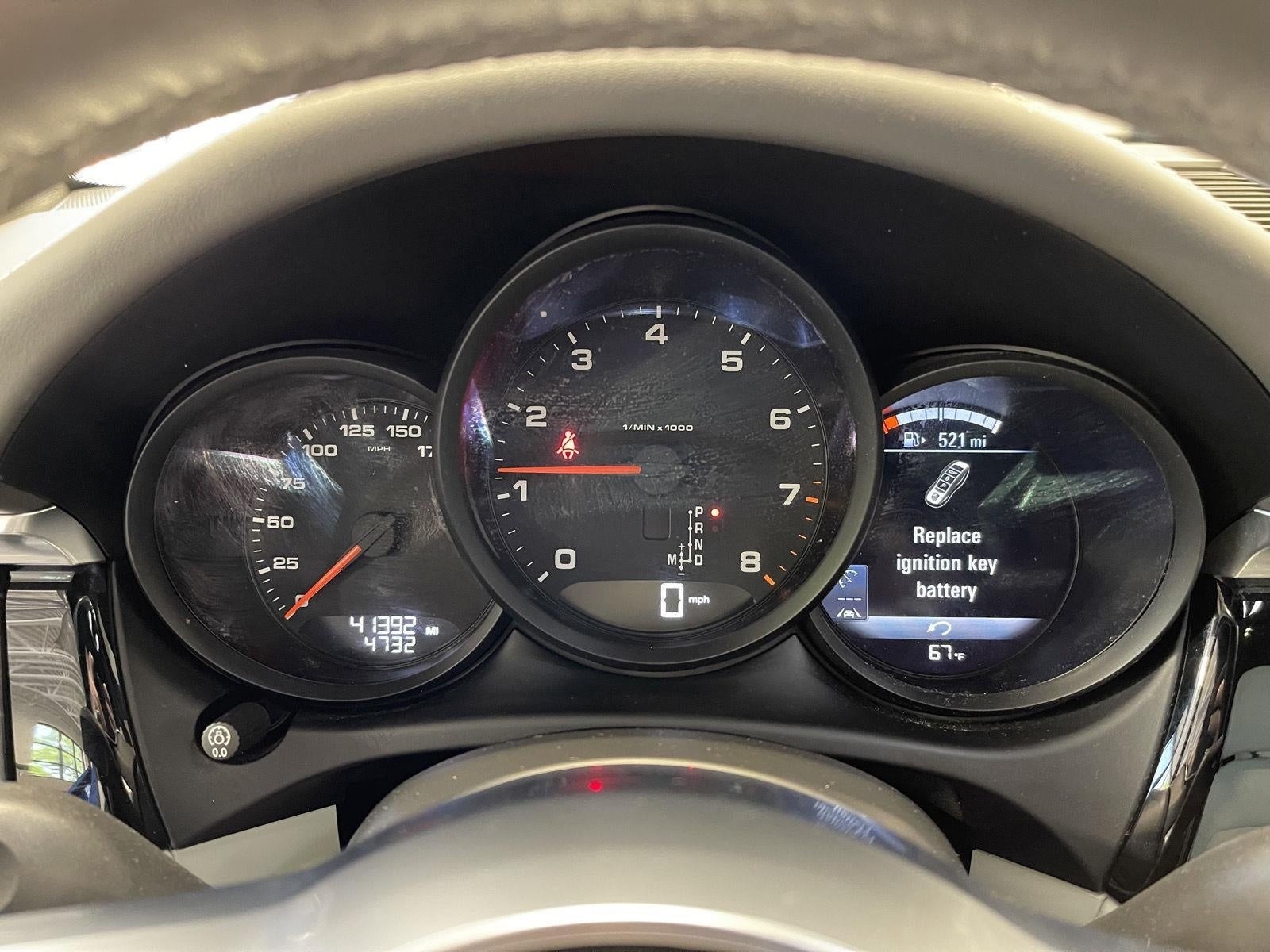 2020 Porsche Macan AWD