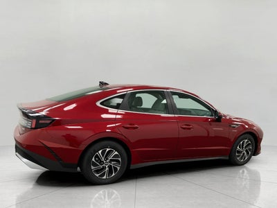 2026 Hyundai Sonata Hybrid Blue