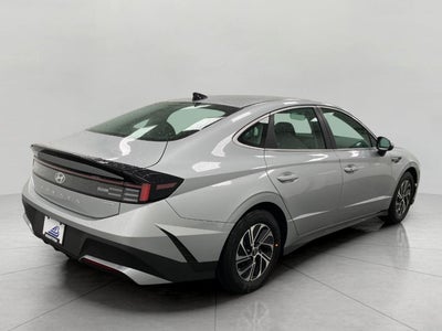 2026 Hyundai Sonata Hybrid Blue