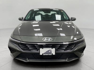 2026 Hyundai Elantra Hybrid Limited