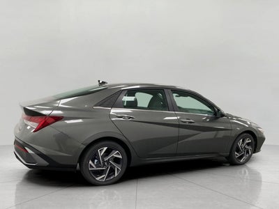 2026 Hyundai Elantra Hybrid Limited