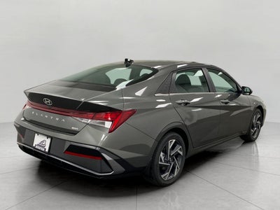 2026 Hyundai Elantra Hybrid Limited