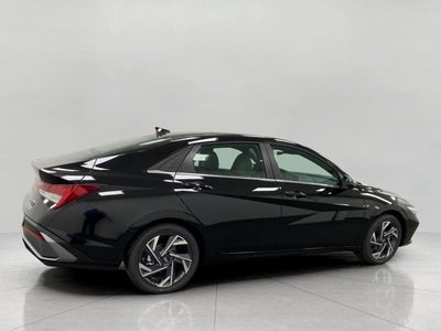 2026 Hyundai Elantra Hybrid Limited