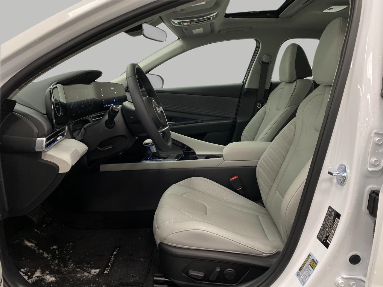 2026 Hyundai Elantra Hybrid Limited