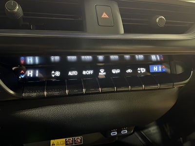 2025 Lexus UX HYBRID UX 300h PREMIUM AWD