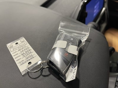 2025 Lexus UX HYBRID UX 300h PREMIUM AWD