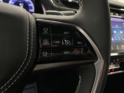 2023 Jeep Grand Cherokee Overland 4x4