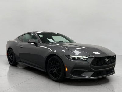 2025 Ford MUSTANG COUPE