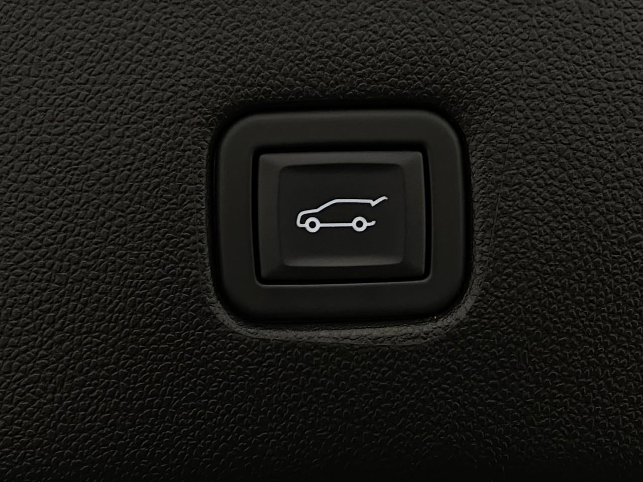 2023 Chevrolet Blazer AWD 4dr RS