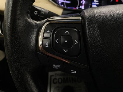 2013 Toyota AVALON Base
