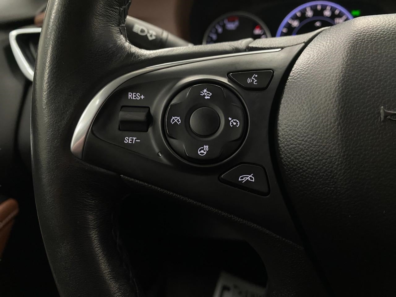 2020 Buick Enclave FWD 4dr Avenir
