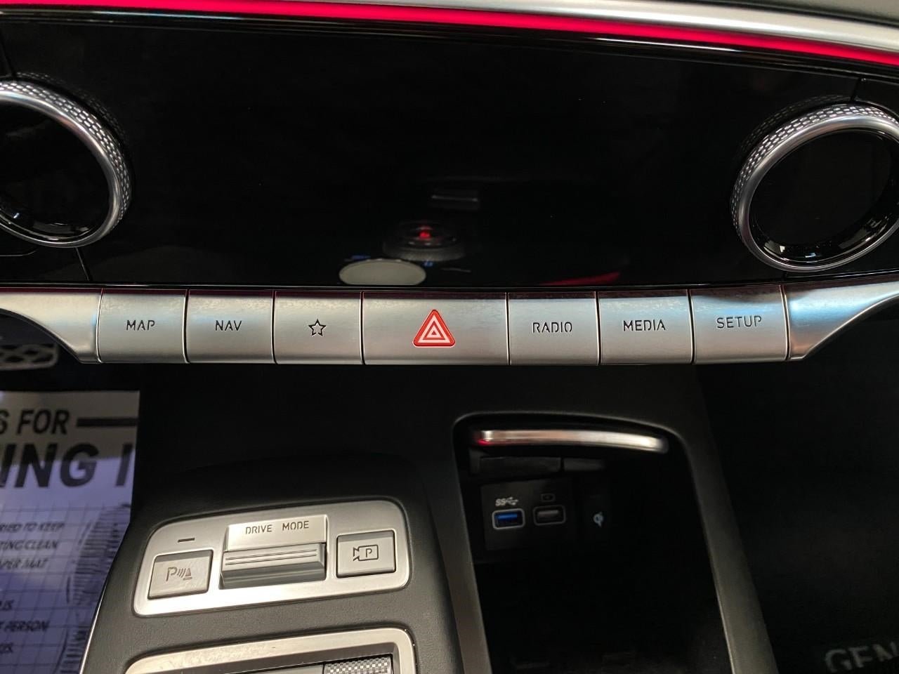 2024 Genesis GV70 2.5T AWD
