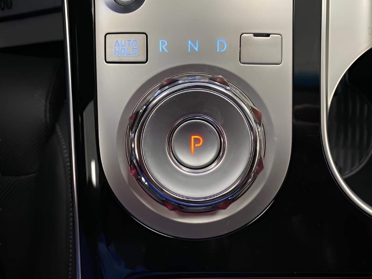 2026 Genesis GV70 2.5T AWD