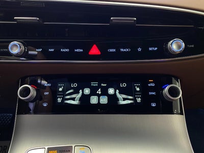 2026 Genesis GV70 2.5T Advanced AWD