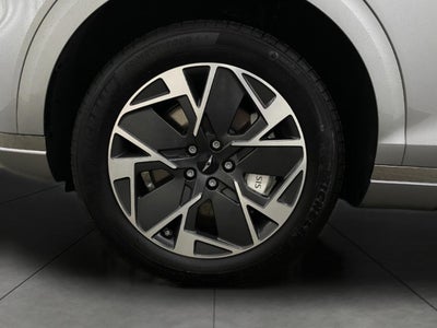 2026 Genesis Electrified GV70 19 AWD