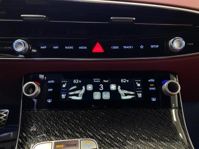 2026 Genesis GV70 3.5T SPORT PRESTIGE