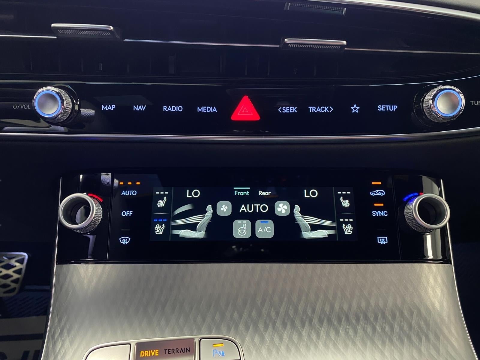 2026 Genesis GV70 2.5T SPORT PRESTIGE