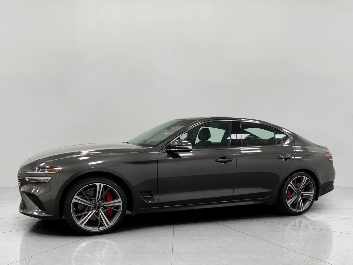 2025 Genesis G70 2.5T AWD