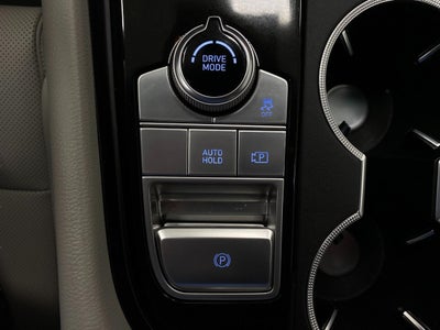 2023 Genesis G70 2.0T AWD