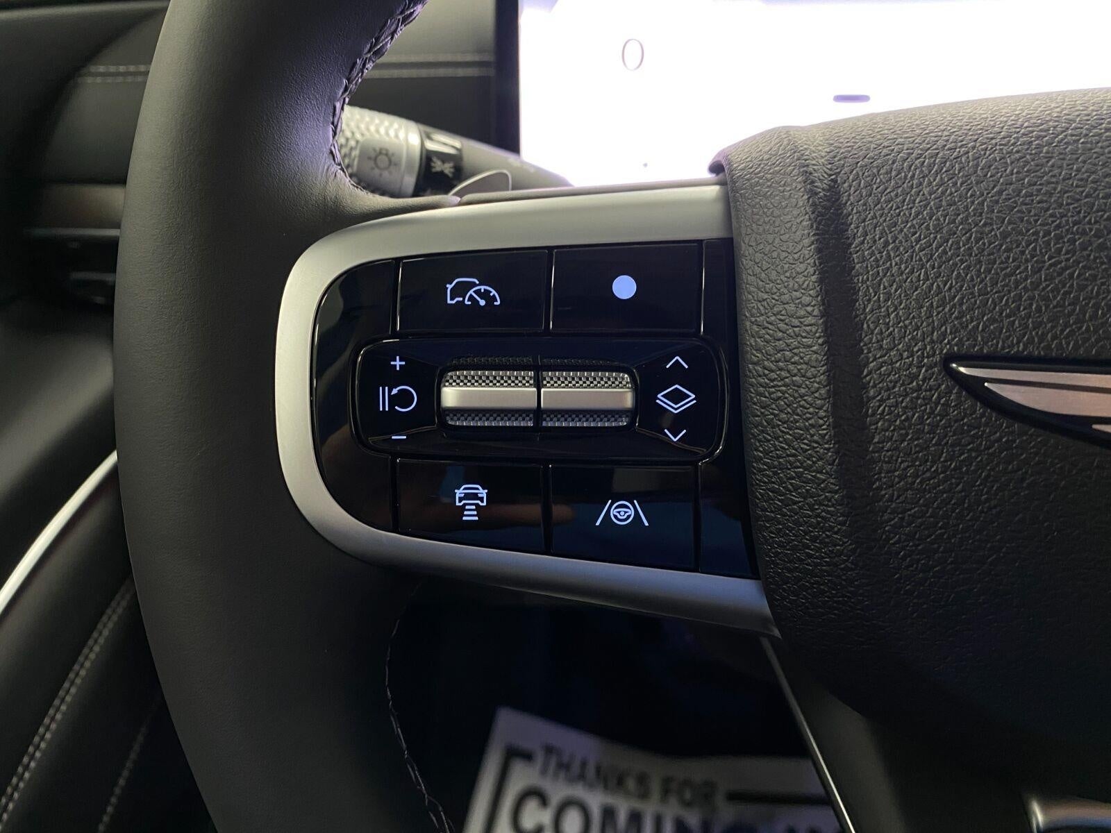 2027 Genesis GV80 2.5T PRESTIGE