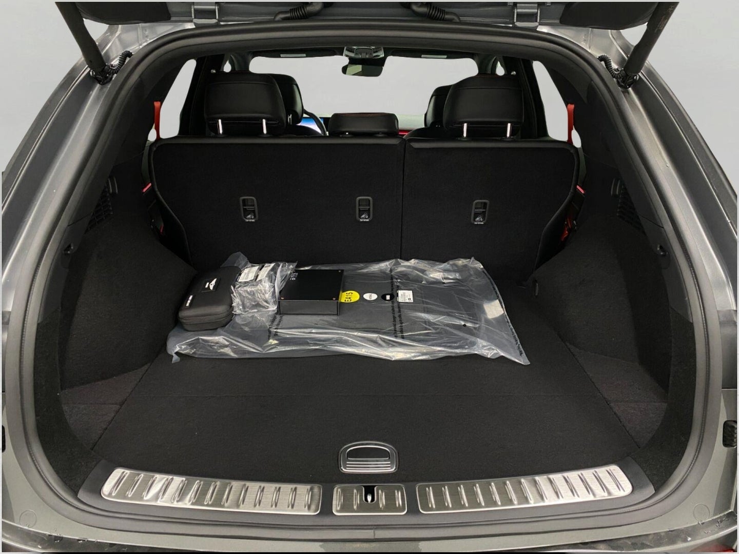 2027 Genesis GV70 2.5T SPORT PRESTIGE
