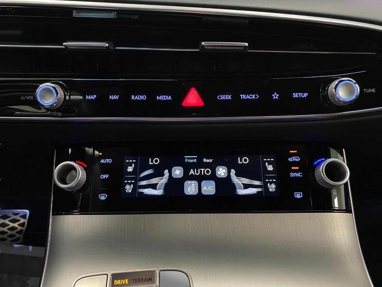 2026 Genesis GV70 3.5T Sport Advanced AWD