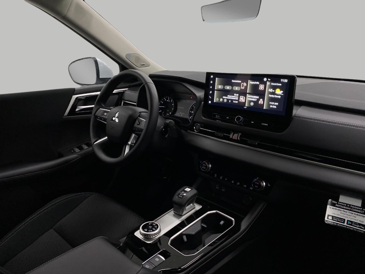 2025 Mitsubishi Outlander ES S-AWC