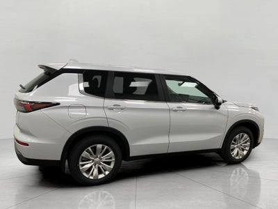 2026 Mitsubishi Outlander ES S-AWC