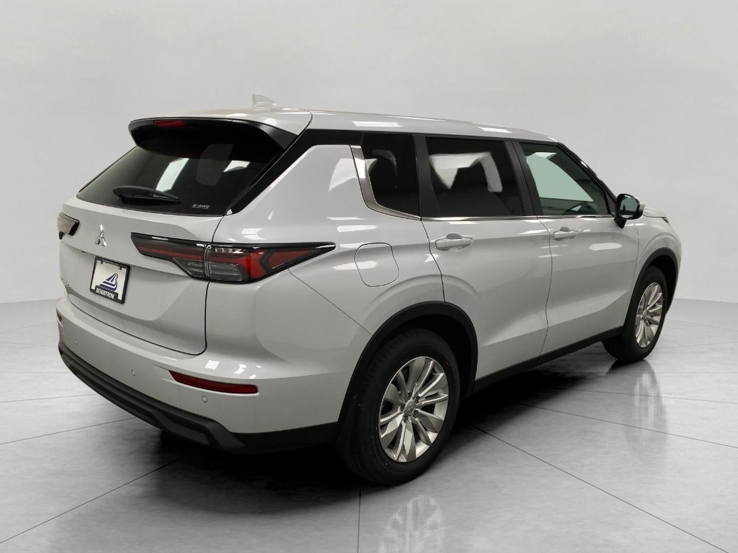 2026 Mitsubishi Outlander ES S-AWC