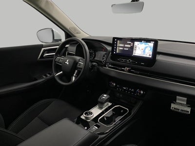 2026 Mitsubishi Outlander ES S-AWC