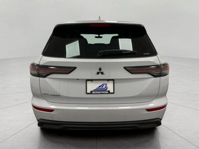2026 Mitsubishi Outlander ES S-AWC