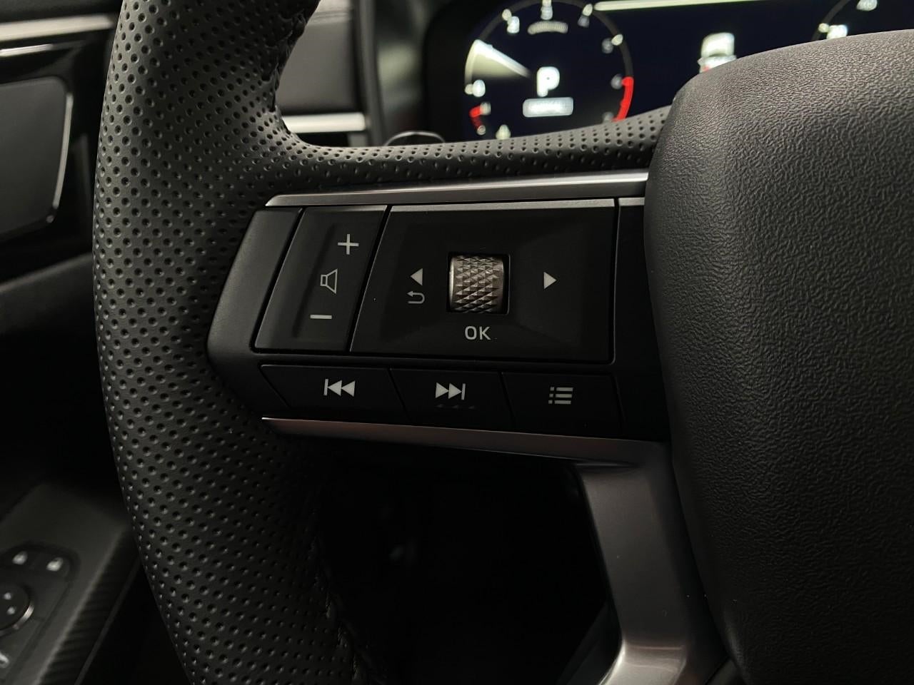 2025 Mitsubishi Outlander SE S-AWC