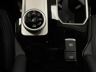 2025 Mitsubishi Outlander SE S-AWC