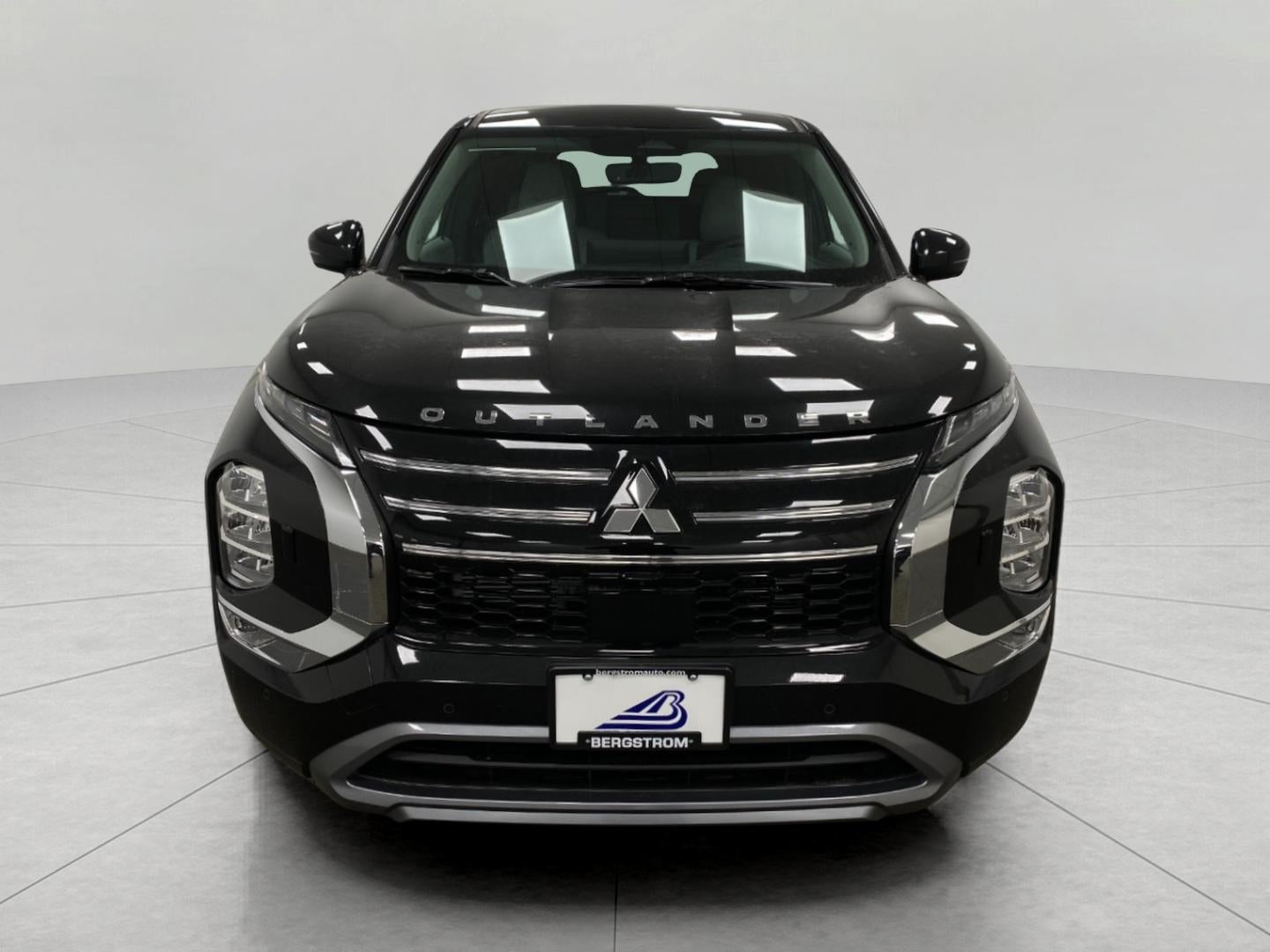 2026 Mitsubishi Outlander SE S-AWC