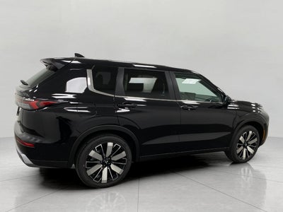 2026 Mitsubishi Outlander SE S-AWC