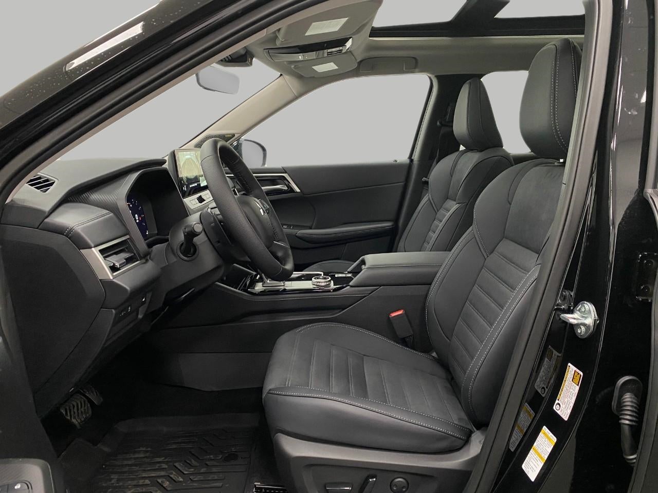 2026 Mitsubishi Outlander SE S-AWC