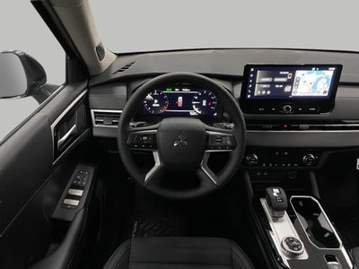 2026 Mitsubishi Outlander SE S-AWC