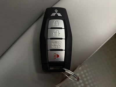 2026 Mitsubishi Outlander SE S-AWC